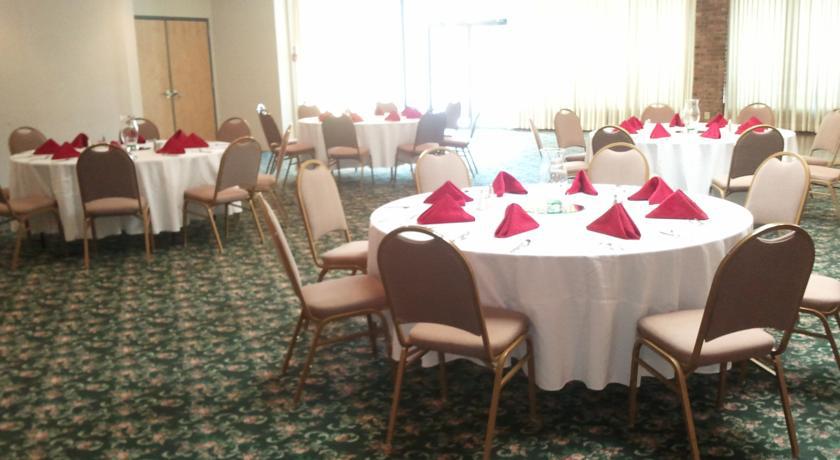 Fern Valley Hotel And Conference Center Луисвилл Экстерьер фото