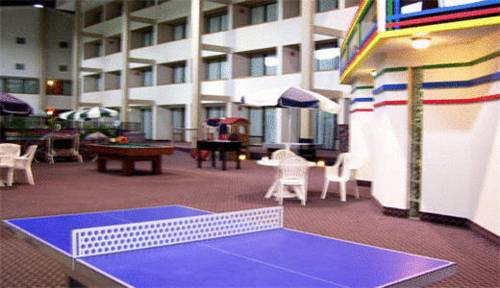 Fern Valley Hotel And Conference Center Луисвилл Экстерьер фото